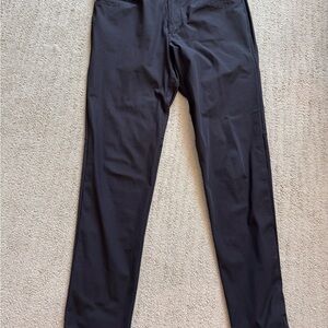 lululemon Men's Commissioner Pants (Black) - Size 32 (Slim-Fit)